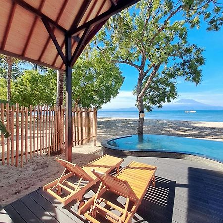 Beach House Penida Ped Exterior photo