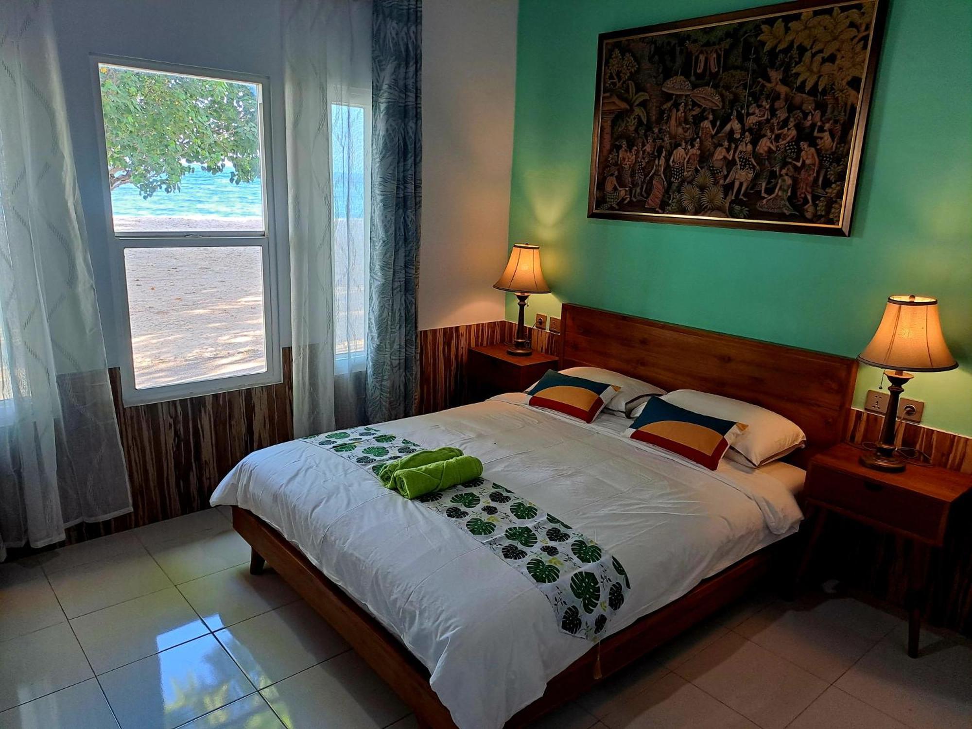 Beach House Penida Ped Exterior photo